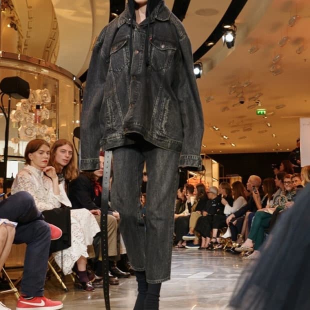 베트멍x리바이스 17ss xs