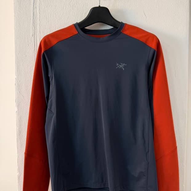 아크테릭스 롱슬리브 