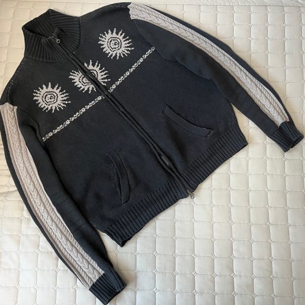 아캄 선 자카드 집업 스웨터 니트 다크그레이 사이즈2