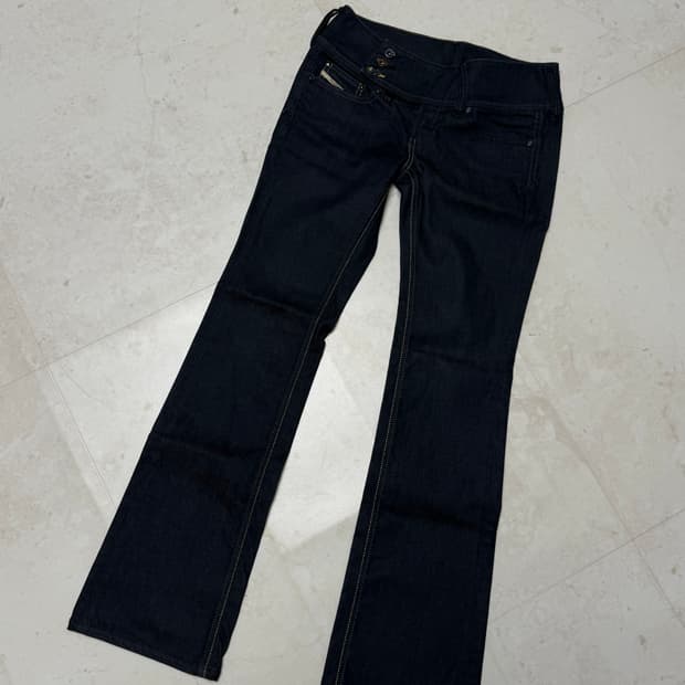 Diesel CHEROCK 00’s boot-cut Denim pants