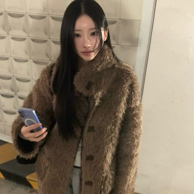 yue project 투웨이 무스탕 퍼 자켓 브라운