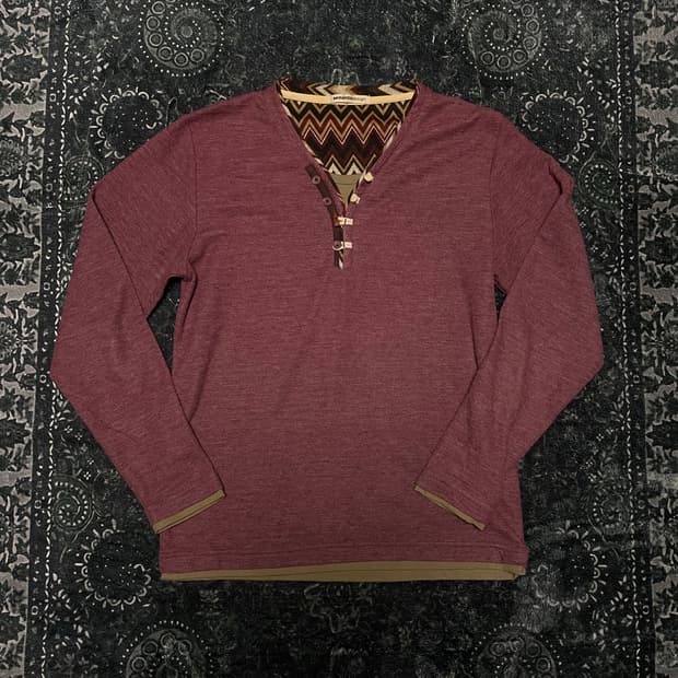 semantic design henley neck sleeve