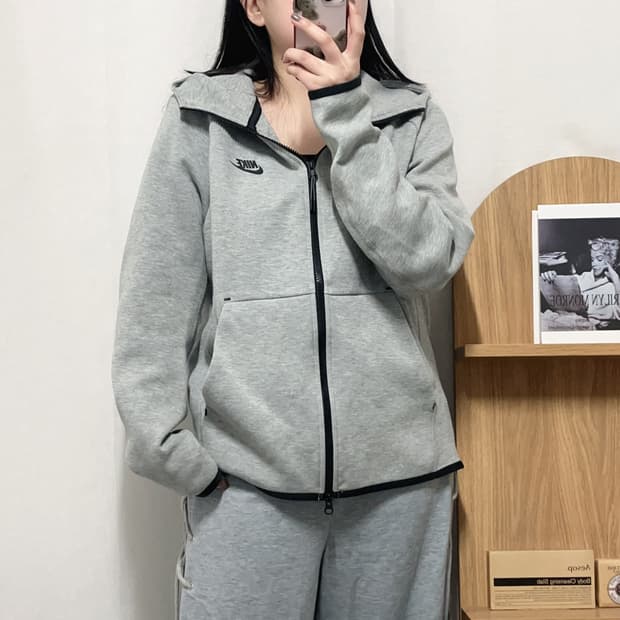 [정품] 나이키 그레이 테크팩 투웨이 후집 [ L ]