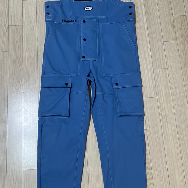 나이키 스우시 오버롤 멜빵 바지