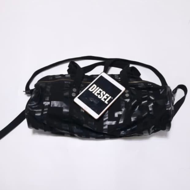 디젤 숄더백 블랙