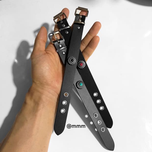 스톤장식 레더 팔찌