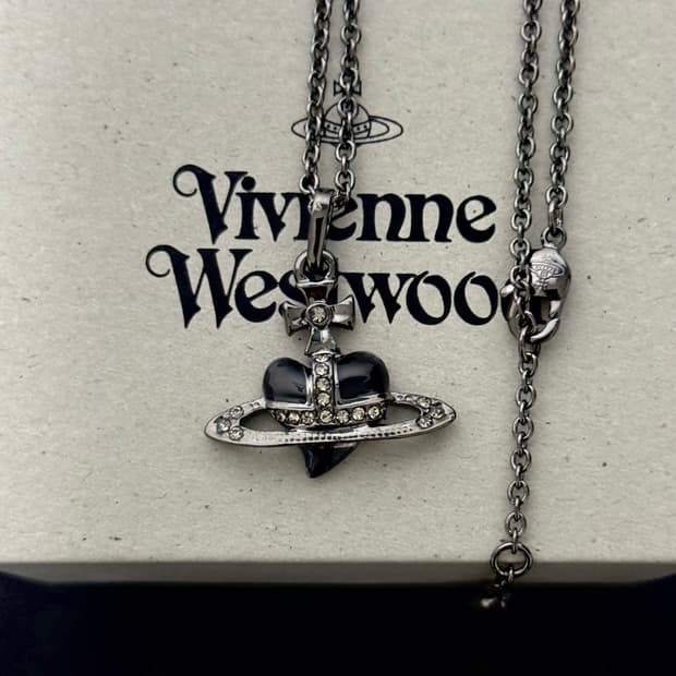 비비안웨스트우드 아카이브 디아망떼 메탈 하트 목걸이