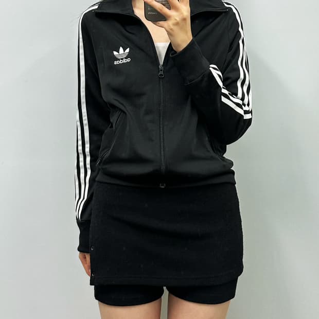 아디다스 파이어버드 블랙 트랙 져지