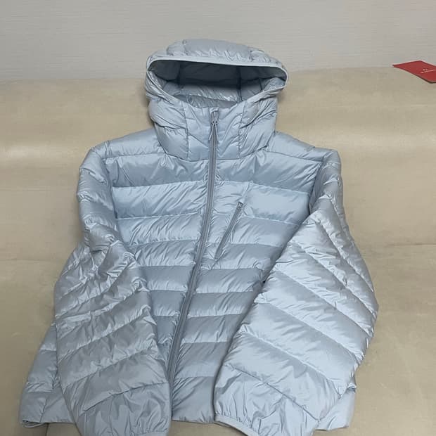 무신사 레저후드 라이트다운 경량패딩 자켓 클라우디 블루