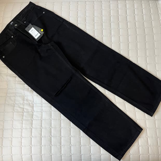 새상품) 무신사 스탠다드 슬래쉬 스트레이트 데님 팬츠 32