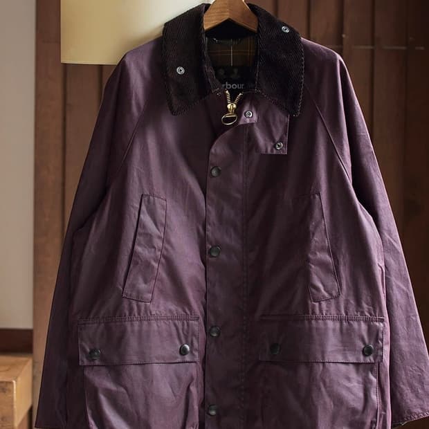 바버 재팬 비데일 왁스 자켓 오버사이즈 핏 버건디 (40)