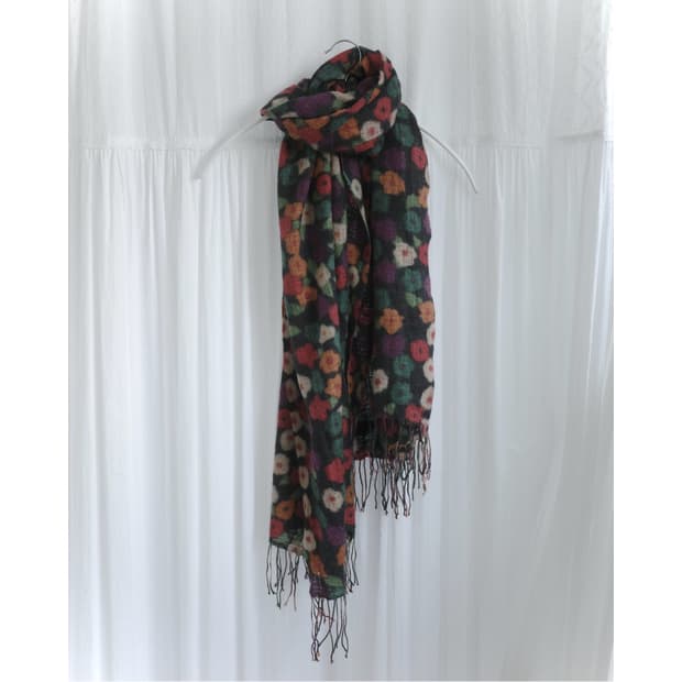 Colorful flower muffler