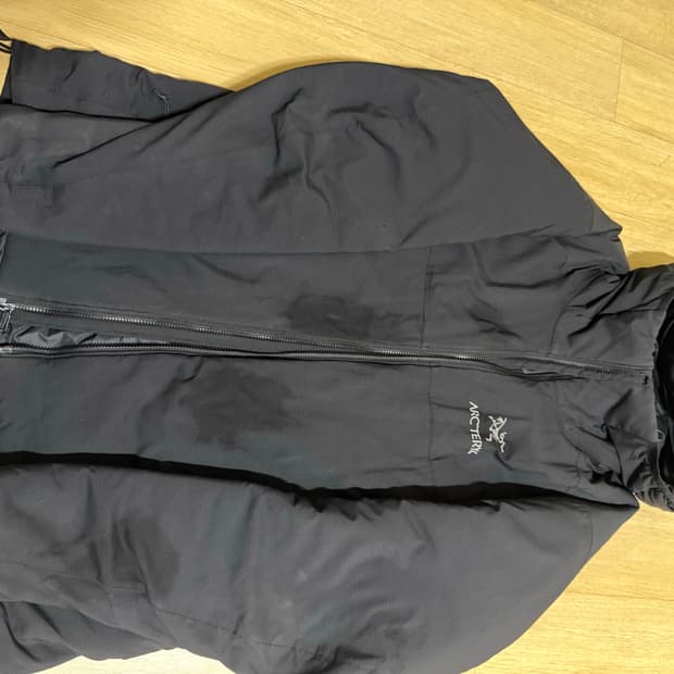 아크테릭스 아톰AR 후디