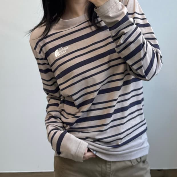 노스페이스 스트라이프 롱슬리브 티셔츠