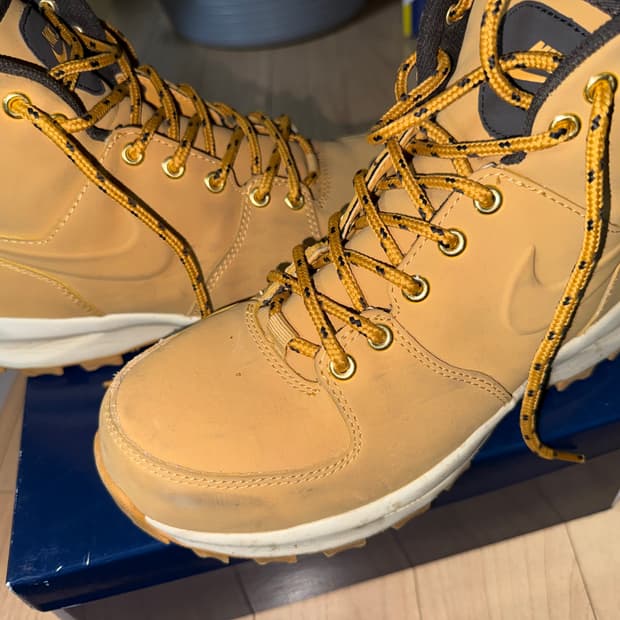 나이키 마노아 사이즈 250