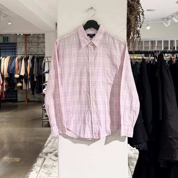 버버리 라벤더 체크 포켓 셔츠