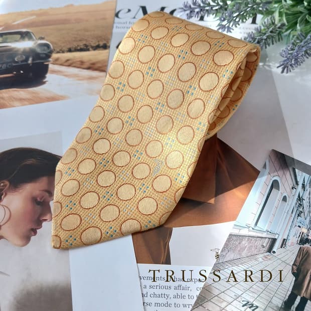 트루사르디 실크 옐로우 도트 넥타이 9.3cm A+등급 A18954
