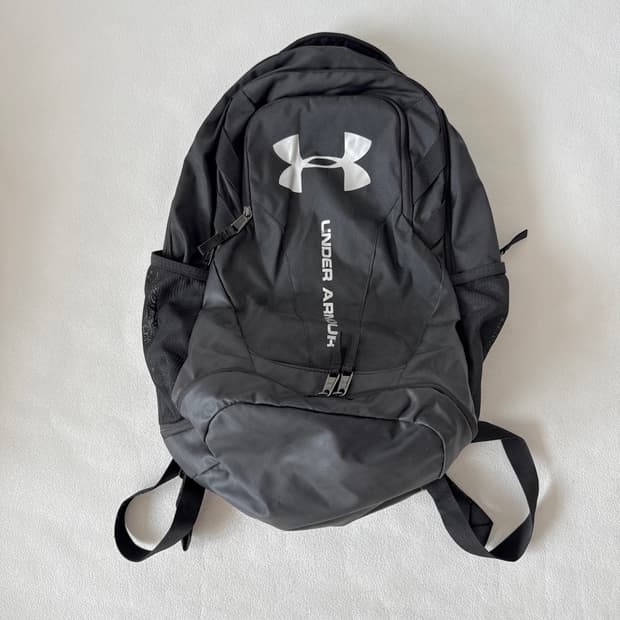 언더아머(Under Armour) 백팩 