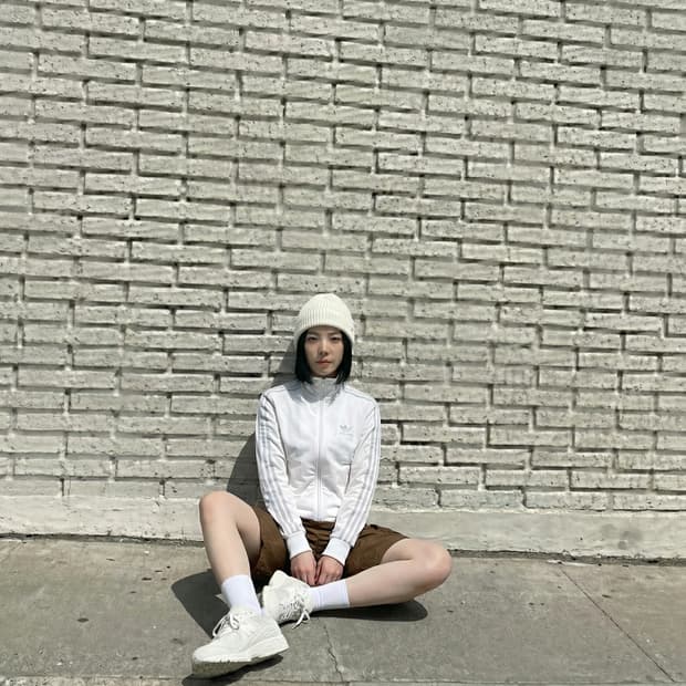 아디다스 오리지널 트랙 집업 (화이트/실버)