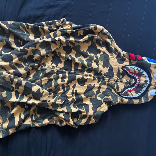 *정품* 베이프 샤크후드집업 황계