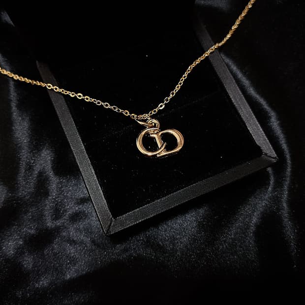 📌선착순할인가 [dior] 디올 빈티지 정품 참단추 업사이클링 목걸이