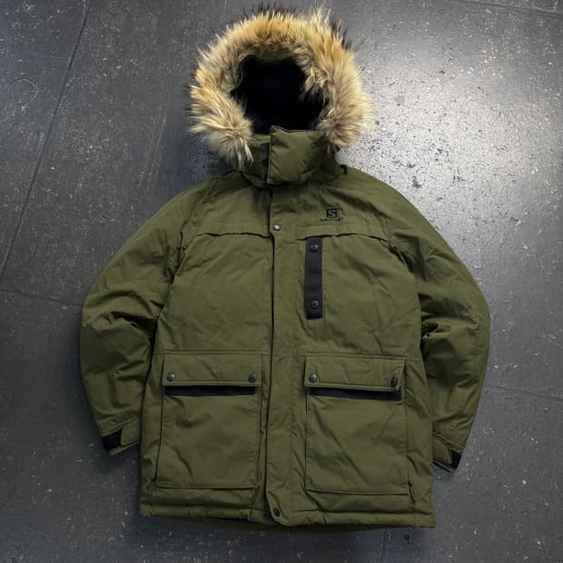 100 살로몬 덕다운 라쿤 패딩 