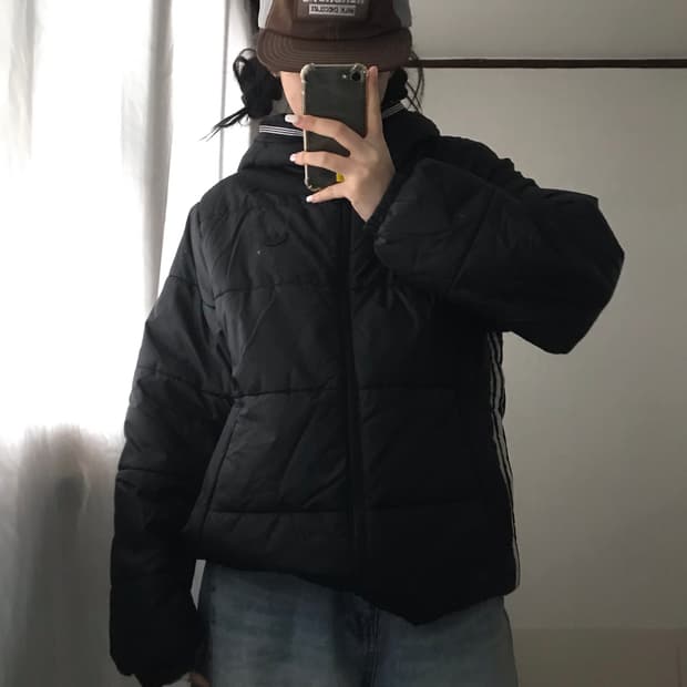 아디다스 블랙 파이어버드 후드 패딩