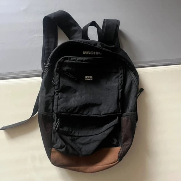 미스치프 백팩