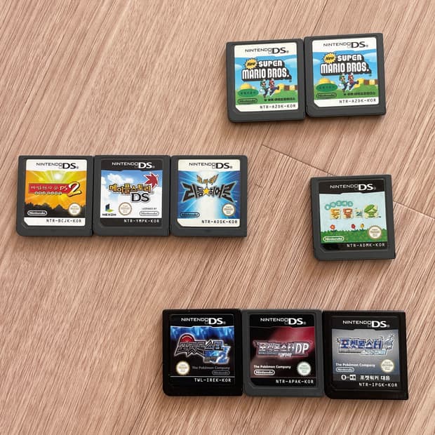 닌텐도ds 칩 포켓몬 소울실버,블랙2,펄기아,동숲,리듬히어로 등