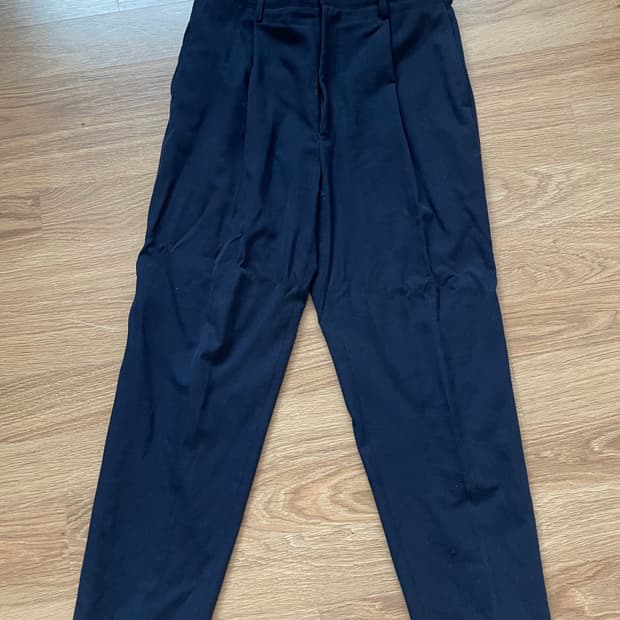 그라프페이퍼 네이비 울 밴딩 슬랙스 1사이즈