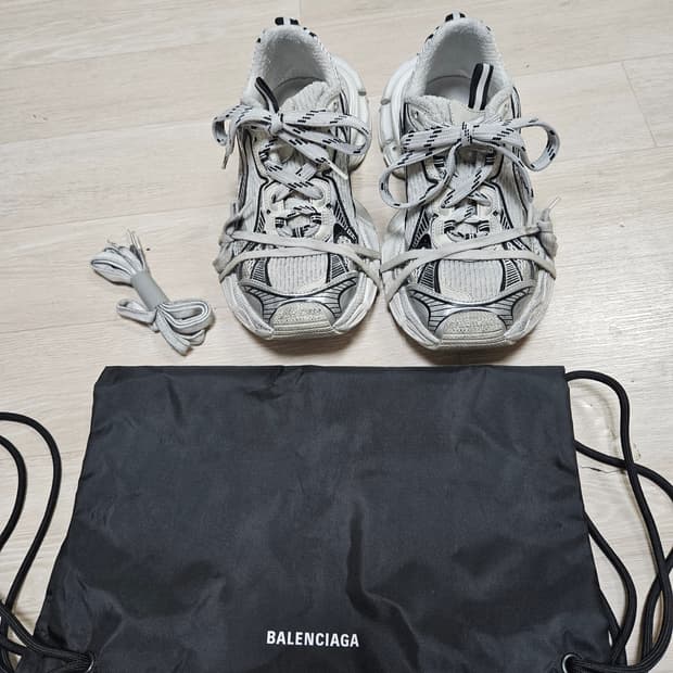 발렌시아가 3XL 그레이블랙 40