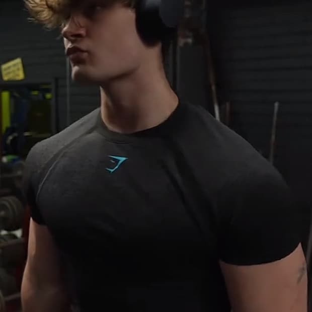 짐샤크 쉐도우 심리스 반팔 블랙 브랜드 블루 오닉스맛