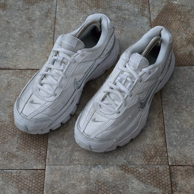 (230)나이키 이니시에이터 화이트