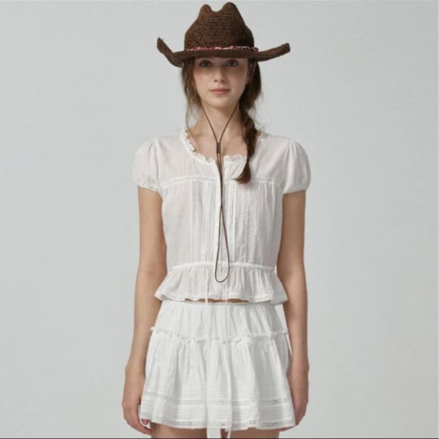 더바넷 Fiona lace trim blouse