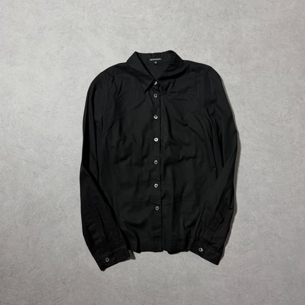 앤 드뮐미스터 백 스트랩 셔츠