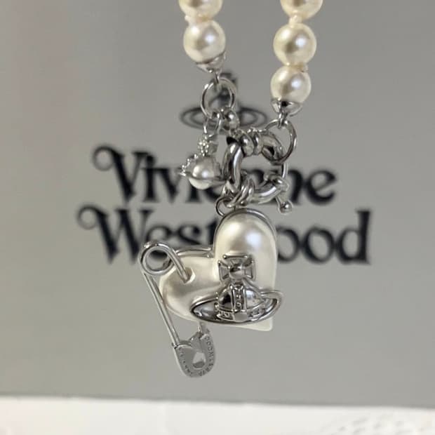 비비안웨스트우드 어커이브 오리에타세이프티핀 진주 펄 초커 목걸이