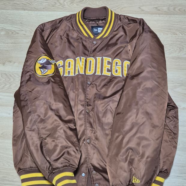 뉴에라 Sandiego 바시티 자켓 105