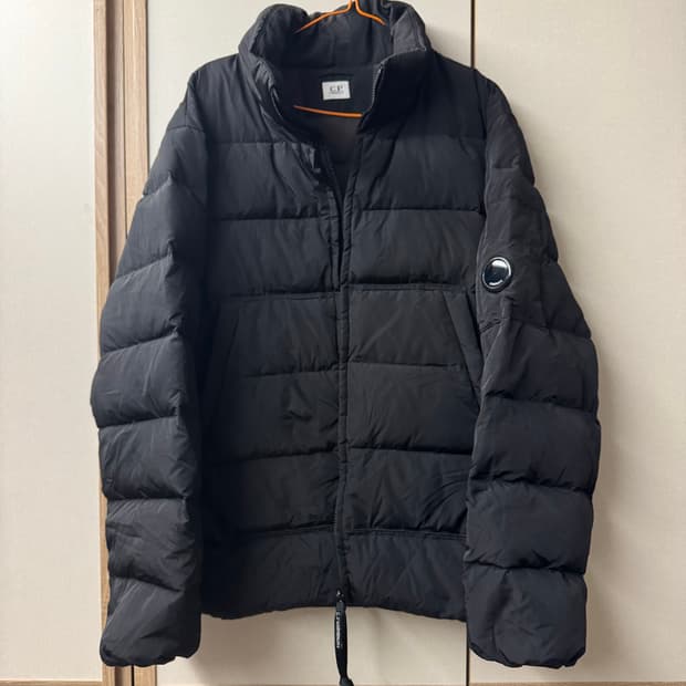 cp컴퍼니 에코크롬 패딩