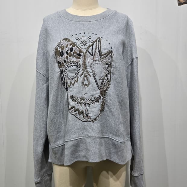 쟈딕앤볼테르 그레이 스컬 프린팅 맨투맨 티셔츠