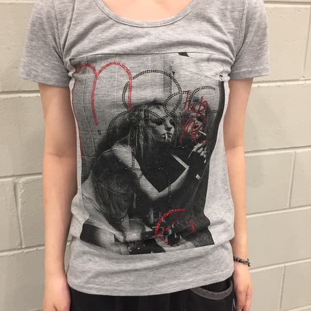 Shake Shake Graphic Print T-Shirt 