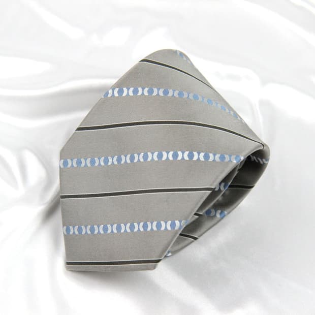 입생로랑 7.7cm A등급 남자 명품 넥타이