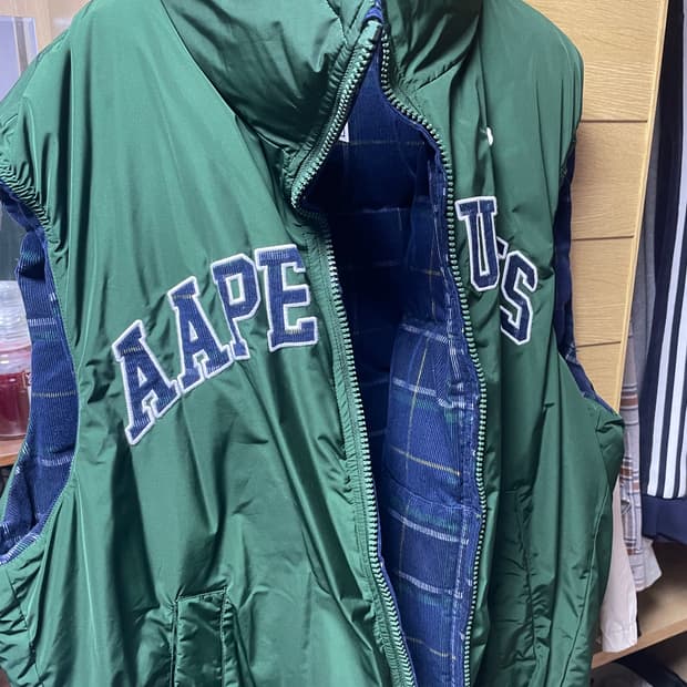 베이프 에이프 패딩조끼 