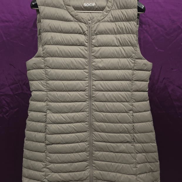 SOCIE 여성 경량 구스다운 패딩 조끼 90