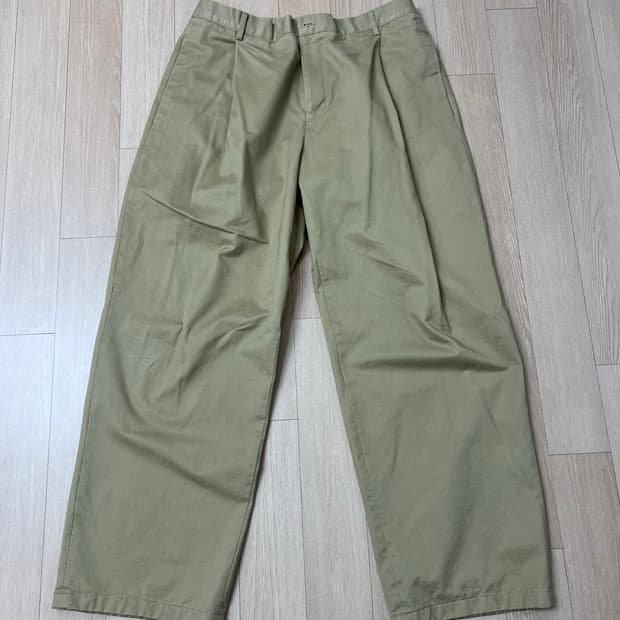 비얼디드키드 베이지 코튼팬츠 L