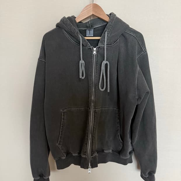 벌스데이수트 반다나 후드