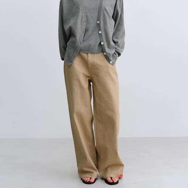 Grain Selvedge Denim in Beige