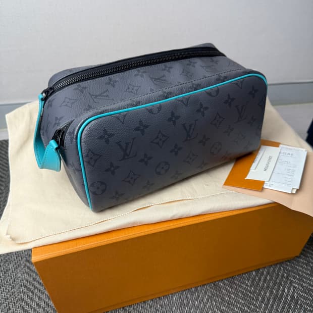 루이비통 도프 돕키트 한정판