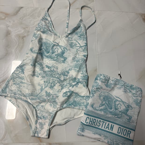 디올 수영복 xs (새제품)