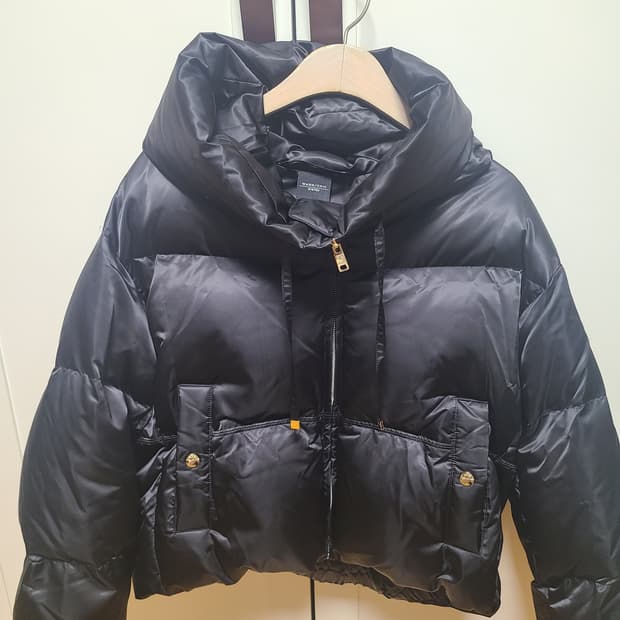 시스템 글로시 숏 패딩