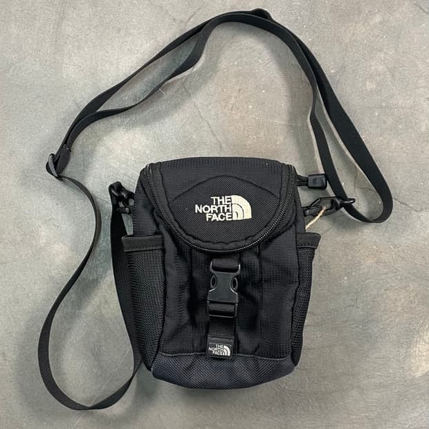 노스페이스 미니 크로스백
